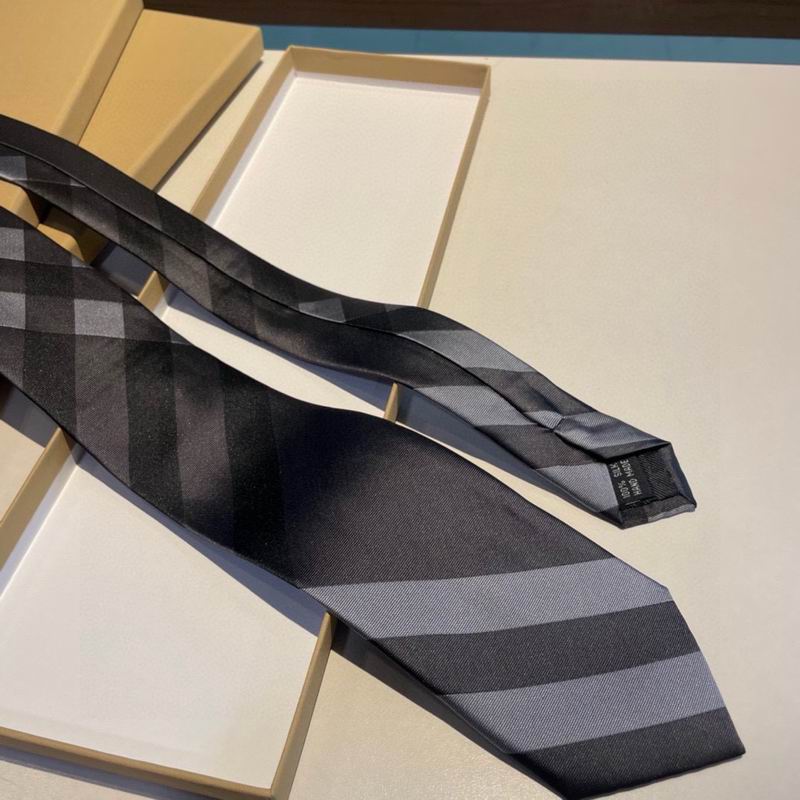 Burberry Tie hm (287)